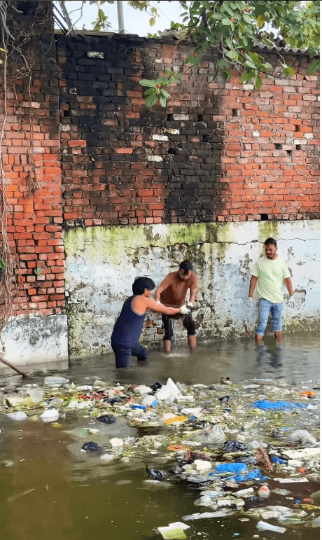 Waterbody Plastic Extraction
